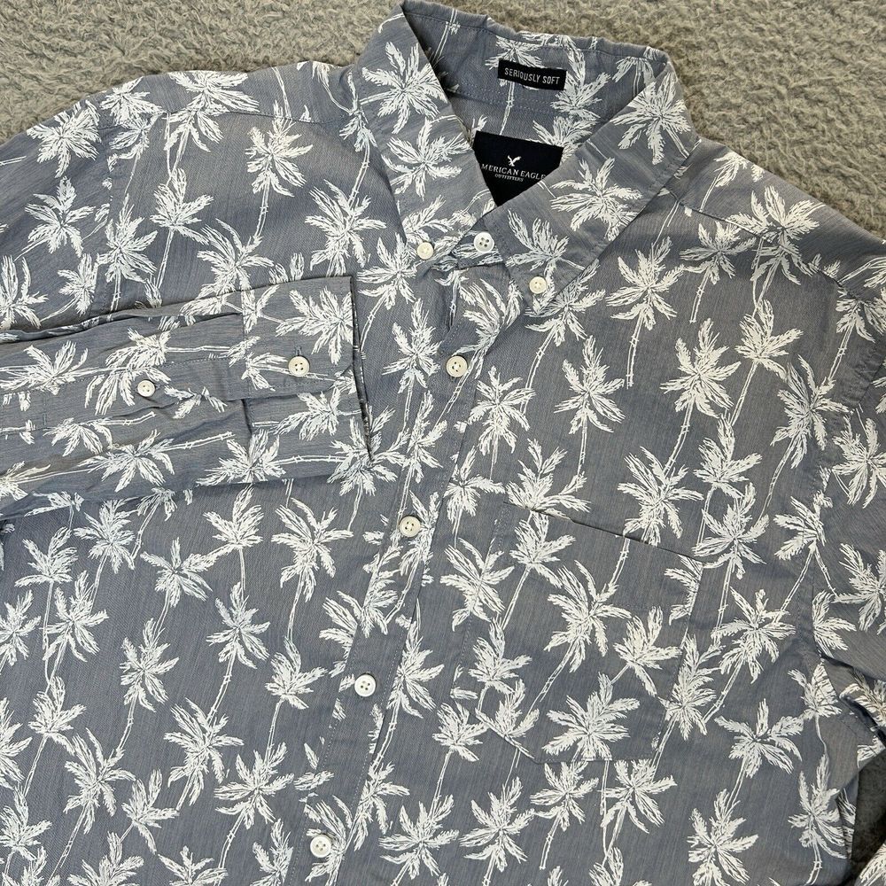 American Eagle Shirt Mens Large Blue Palm Tree Print Seriously Soft Button Down